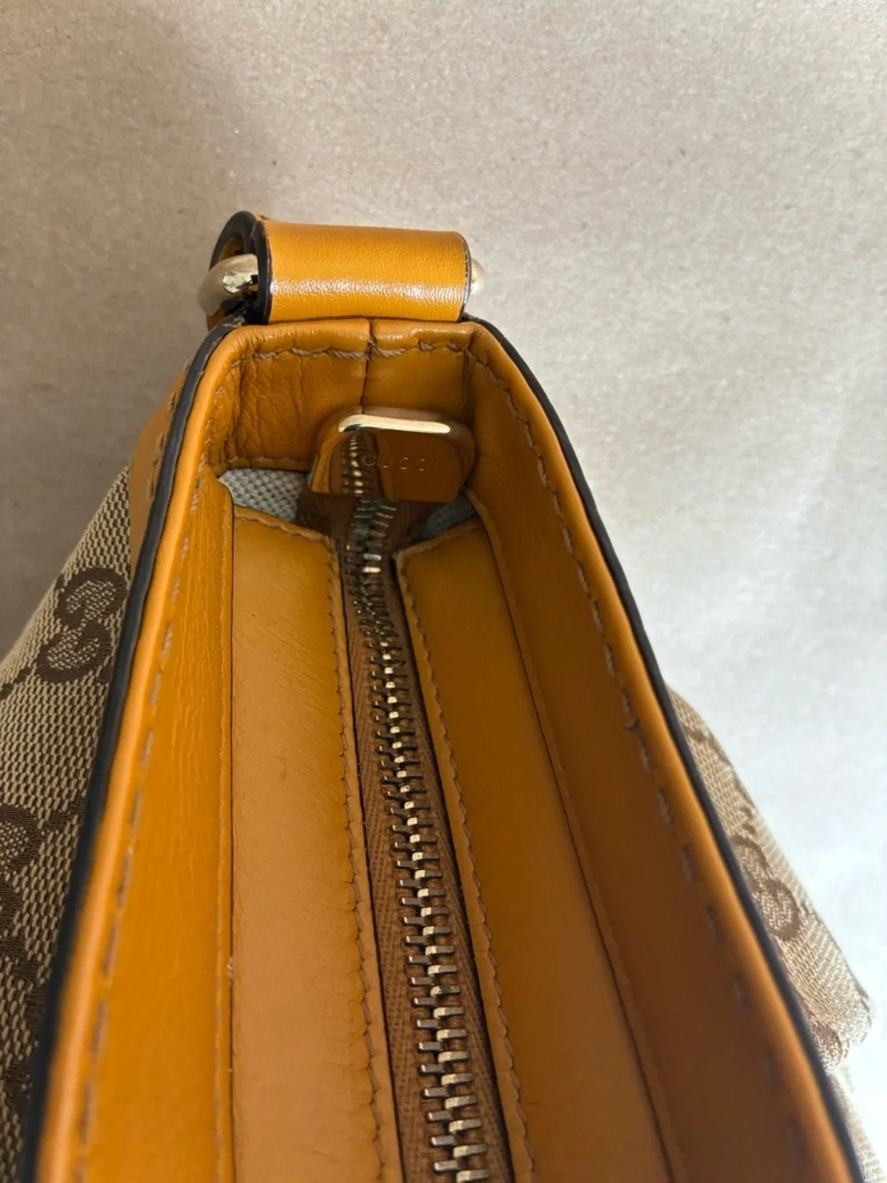 Original GG Canvas Sukey Messenger Bag